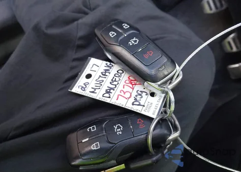 2017 Ford Mustang Gt Premium z USA, uszkodzony, nr VIN 1FA6P8CF9H5338635